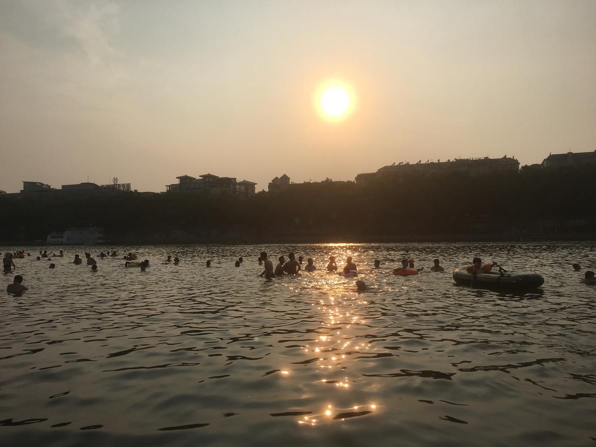 Guilin Cyan Box Guest House Bagian luar foto