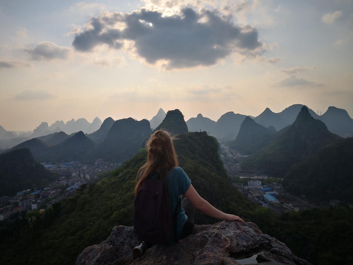 Guilin Cyan Box Guest House Bagian luar foto