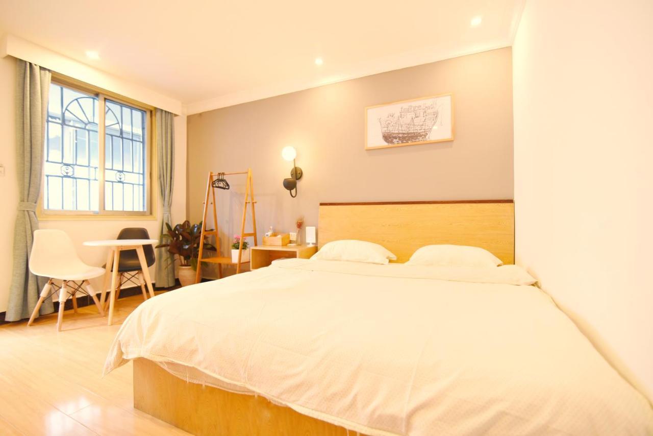 Guilin Cyan Box Guest House Bagian luar foto
