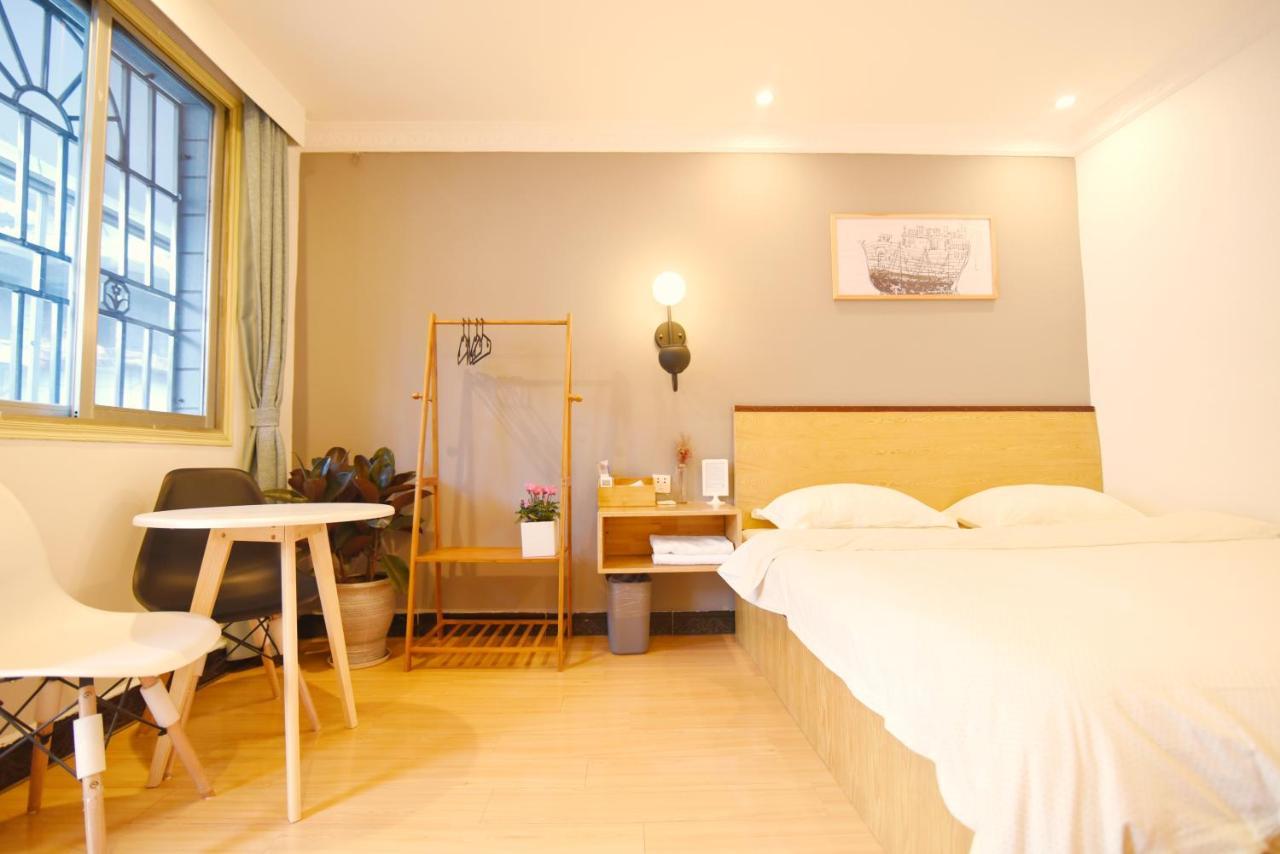 Guilin Cyan Box Guest House Bagian luar foto