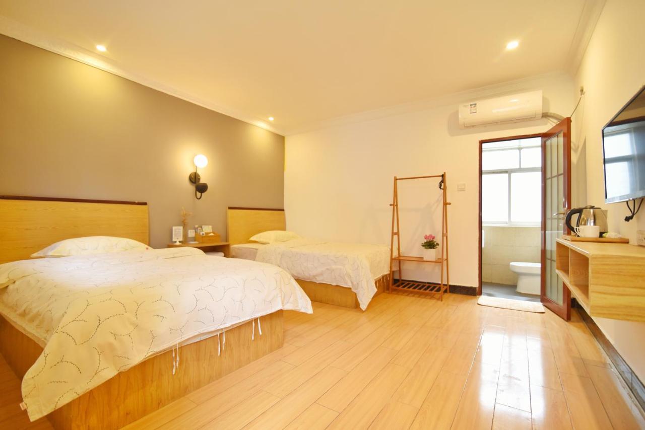 Guilin Cyan Box Guest House Bagian luar foto