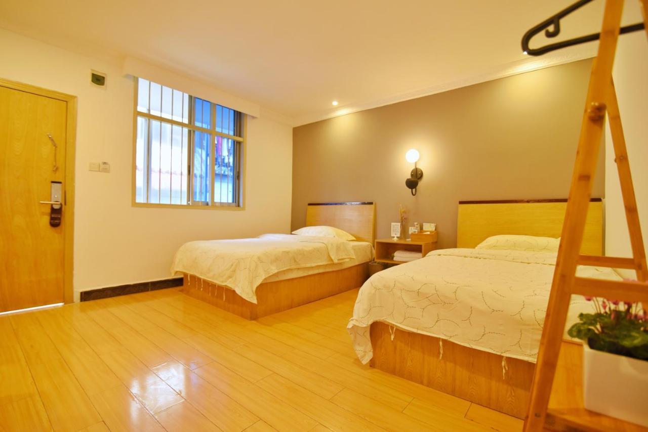 Guilin Cyan Box Guest House Bagian luar foto